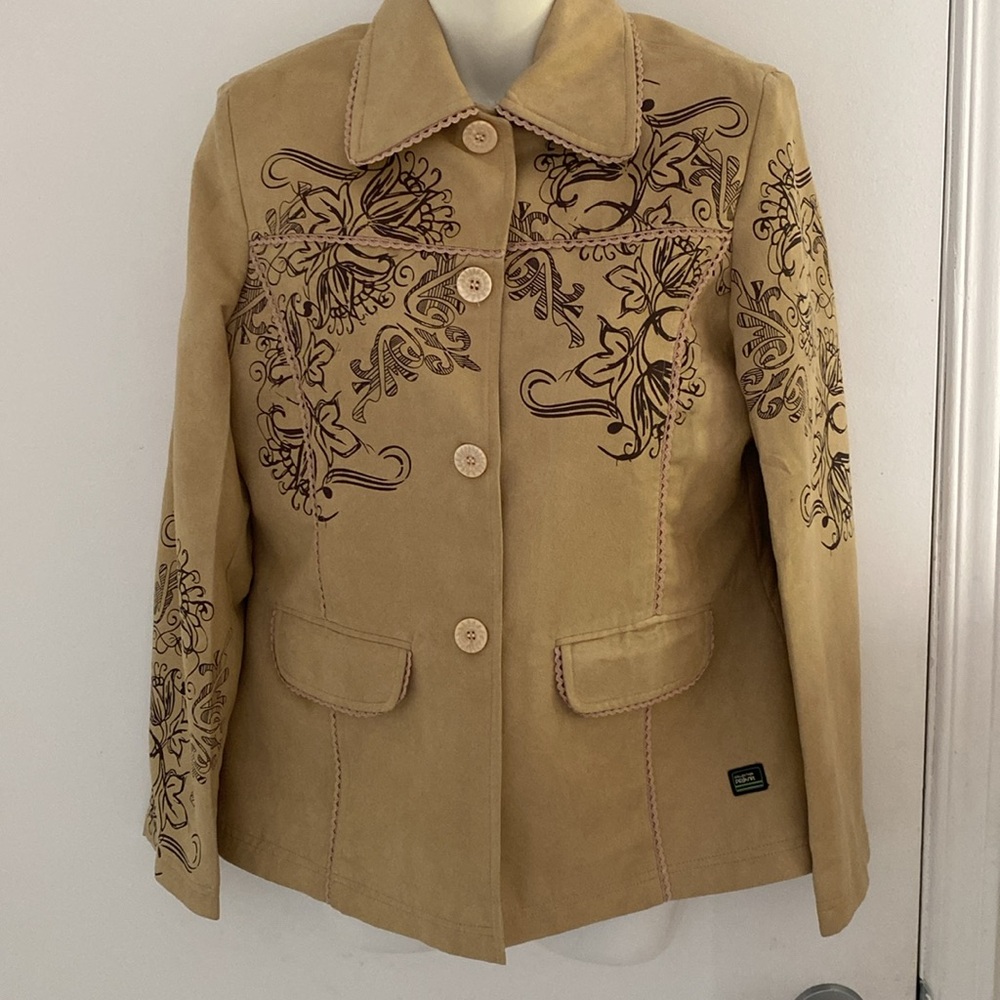 PRIKNIT Faux Suede long sleeved Embroidered Tan button down Jacket Size Large